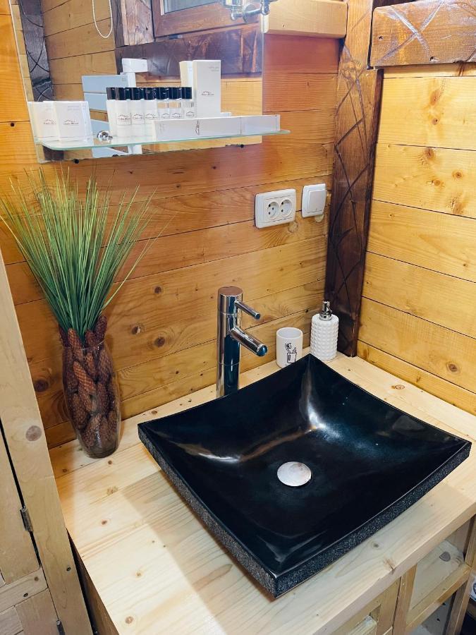 Котедж Chalet Adriana バコヴェル エクステリア 写真